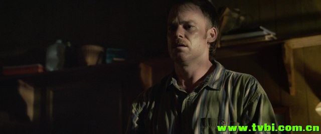 七月寒潮 Cold in July 2014 1080p BluRay x264 DTS-RARBG