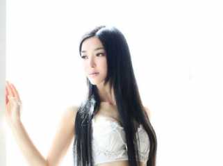 李颖芝清纯性写真