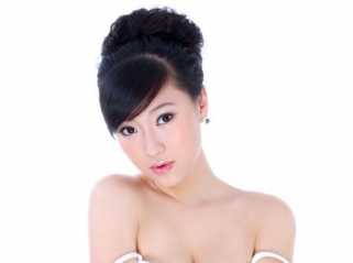 玉女明星金婉心迷情夏日美图